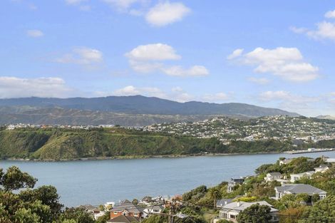 Photo of property in 64 Roseneath Terrace, Roseneath, Wellington, 6011