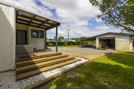 Photo of property in 12 Bell Street, Otane, 4202