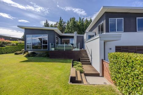 Photo of property in 5 Pearce Place, Wanaka, 9305