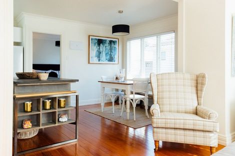 Photo of property in 8b Eighth Avenue, Tauranga, 3110