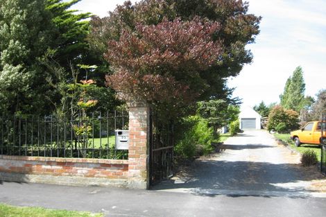 Photo of property in 23 Carters Road, Amberley, 7410