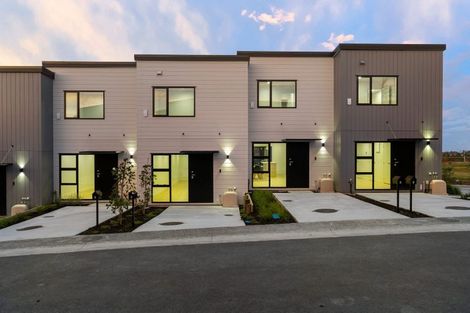 Photo of property in 7 Awhi Lane, Massey, 0614