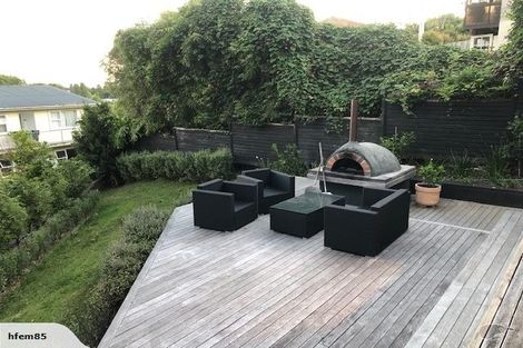 Photo of property in 75b College Road, Northcote, Auckland, 0627