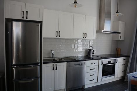 Photo of property in 15 Portland Crescent, Thorndon, Wellington, 6011