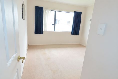 Photo of property in 52 Queen Street West, Levin, 5510