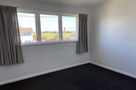 Photo of property in 15 Mahoe Street, Levin, 5510