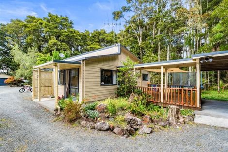 Photo of property in 727 Otaika Valley Road, Maungatapere, Whangarei, 0170