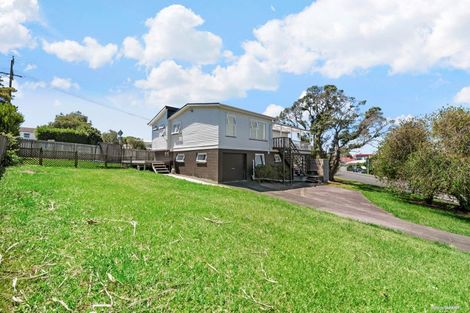 Photo of property in 4 Matai Road, Stanmore Bay, Whangaparaoa, 0932