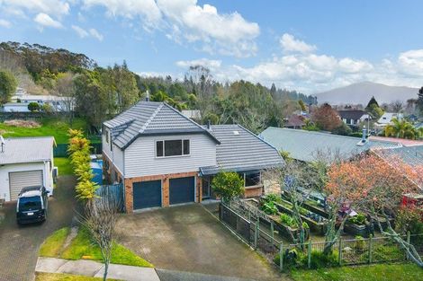 Photo of property in 8 Janet Place, Lynmore, Rotorua, 3010
