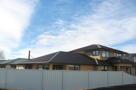 Photo of property in 2 Sunshine Court, Cromwell, 9310