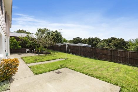 Photo of property in 8 Coubray Place, Botany Downs, Auckland, 2010