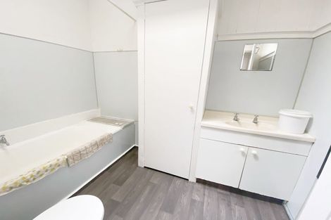 Photo of property in 73 Michael Bosher Way, Flat Bush, Auckland, 2019