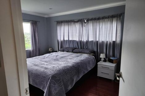 Photo of property in 24 Holt Avenue, Torbay, Auckland, 0630