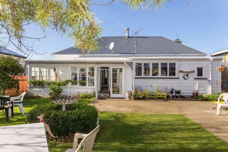 Photo of property in 237 High Street, Dannevirke, 4930