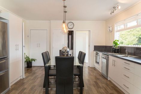 Photo of property in 10 Ranfurly Street, Dannevirke, 4930