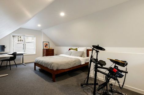 Photo of property in 34 Banbury Crescent, Fairfield, Hamilton, 3214