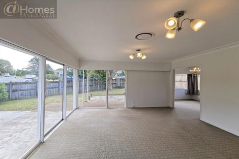 Photo of property in 10 Whiteacres Drive, Sunnyhills, Auckland, 2010