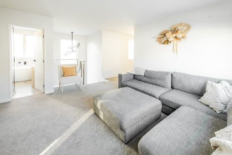 Photo of property in 35 Pohewa Road, Silverdale, 0932