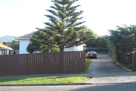 Photo of property in 17 Paenui Street, Titahi Bay, Porirua, 5022