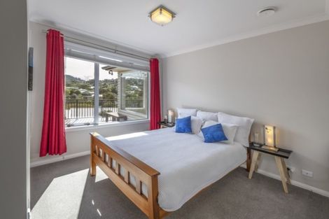 Photo of property in 59 Trelissick Crescent, Ngaio, Wellington, 6035