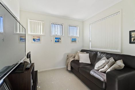 Photo of property in 56 Nautilus Drive, Gulf Harbour, Whangaparaoa, 0930