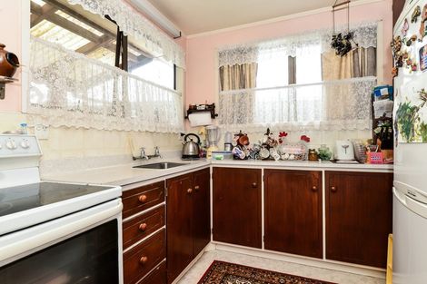 Photo of property in 23 Jasmine Avenue, Dinsdale, Hamilton, 3204