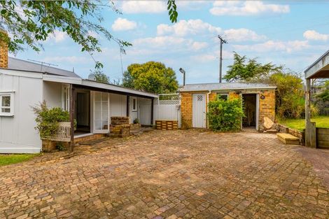 Photo of property in 55 Hutchinson Avenue, New Lynn, Auckland, 0600