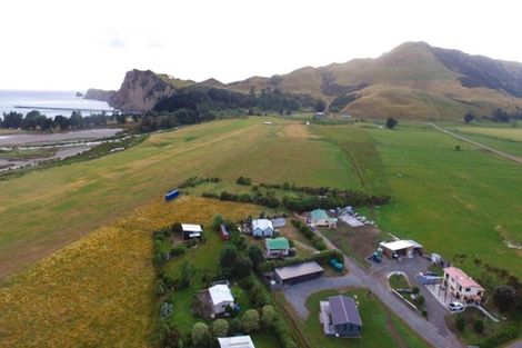 Photo of property in 22a Rangiuia Road, Tolaga Bay, 4077