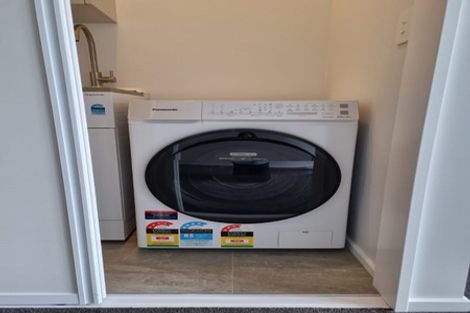 Photo of property in 100 Peterborough Street, Christchurch Central, Christchurch, 8013