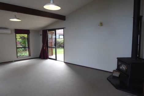 Photo of property in 9 Mulberry Place, Redwood, Christchurch, 8051