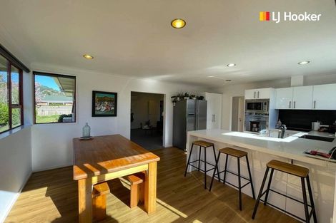 Photo of property in 104 Hagart-alexander Drive, Mosgiel, 9024