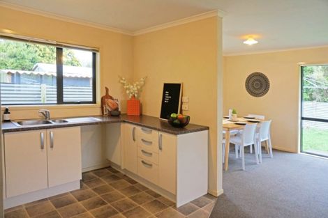 Photo of property in 68 Paisley Street, Kew, Invercargill, 9812