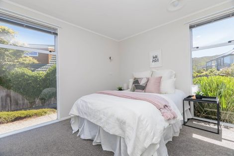 Photo of property in 5 Gavaskar Place, Khandallah, Wellington, 6035