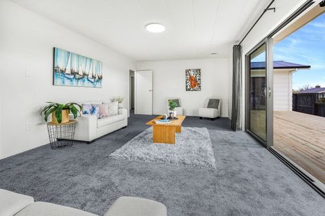 Photo of property in 8 Tieke Place, Tokoroa, 3420