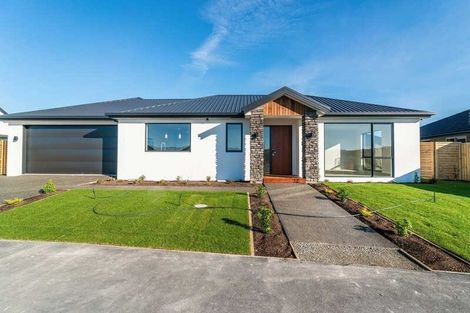 Photo of property in 6 Wandle Street, Marshland, Christchurch, 8083