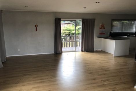 Photo of property in 1/163 Rathgar Road, Henderson, Auckland, 0610