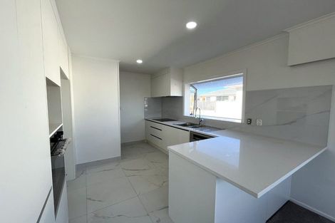 Photo of property in 106 Ti Rakau Drive, Pakuranga, Auckland, 2010