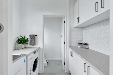 Photo of property in 115 Kitchener Street, Gore, 9710