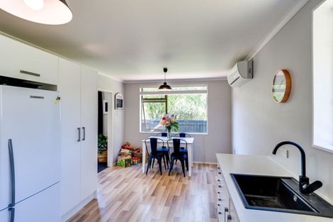 Photo of property in 35 Shaw Road, Eskdale, Napier, 4182