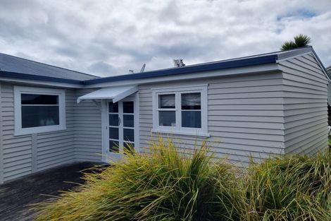 Photo of property in 50 Rosier Road, Glen Eden, Auckland, 0602