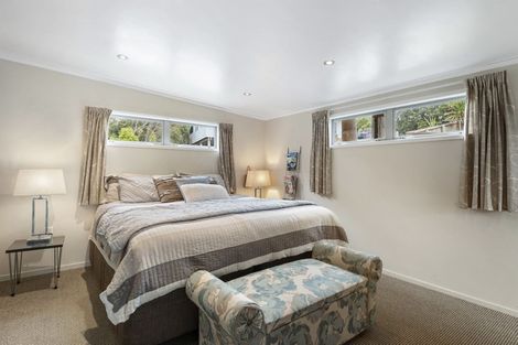 Photo of property in 52 Danbury Drive, Torbay, Auckland, 0630