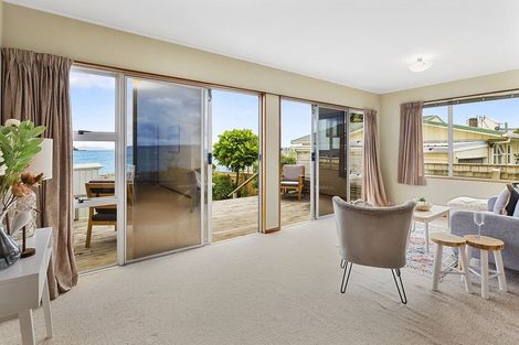 Photo of property in 52 Steyne Avenue, Plimmerton, Porirua, 5026