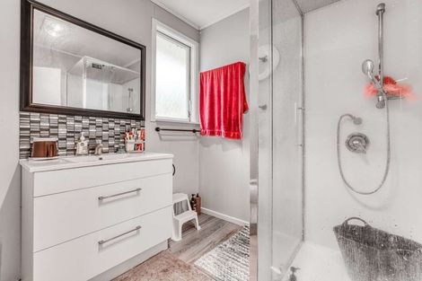 Photo of property in 72 Mallard Drive, Selwyn Heights, Rotorua, 3015