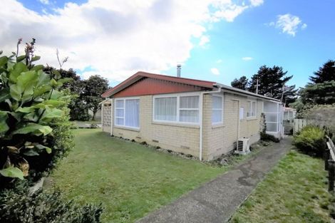 Photo of property in 16 Ries Street, Dannevirke, 4930