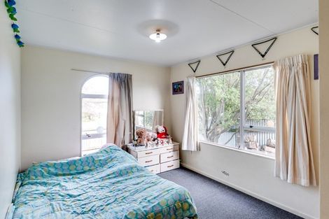 Photo of property in 32 Walton Way, Flaxmere, Hastings, 4120