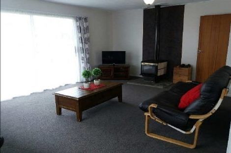 Photo of property in 100a Taharepa Road, Hilltop, Taupo, 3330