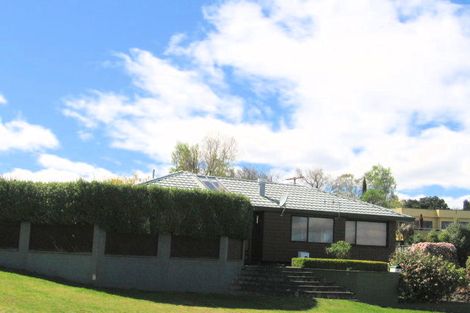 Photo of property in 79 Rokino Road, Hilltop, Taupo, 3330
