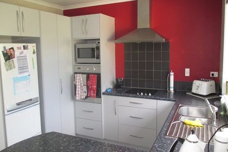 Photo of property in 18 Oldfield Court, Huntington, Hamilton, 3210