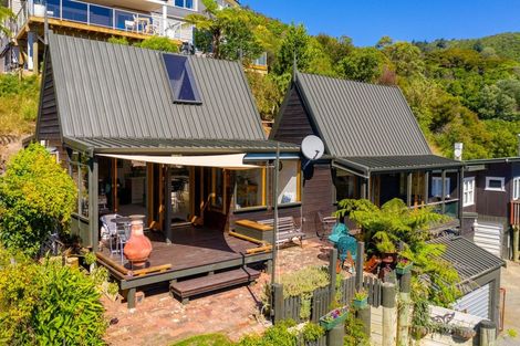 Photo of property in 3a Milton Terrace, Picton, 7220