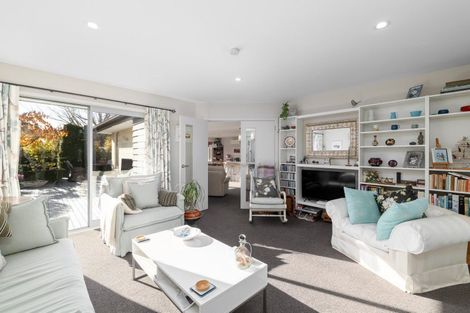 Photo of property in 33 Carmichael Street, Rangiora, 7400